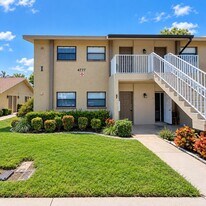 4777 Orange Grove Blvd in North Fort Myers, FL - Building Photo