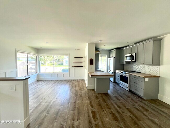 1735 Orinda Ct in Thousand Oaks, CA - Building Photo - Building Photo