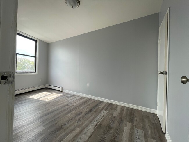 117 Ocean Ave, Unit 2L in Jersey City, NJ - Building Photo - Building Photo