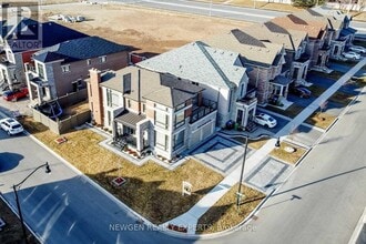 28 Dalecrest Rd in Brampton, ON - Building Photo - Building Photo