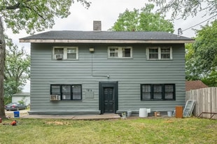 1614 Arlington Ave in Des Moines, IA - Building Photo