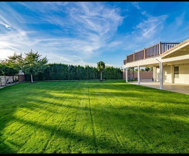 property at 80265 Moonshadow Dr