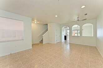3566 Parkridge Cir in Sarasota, FL - Building Photo - Building Photo