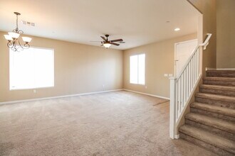 617 Vuelta Buril in Sahuarita, AZ - Foto de edificio - Building Photo