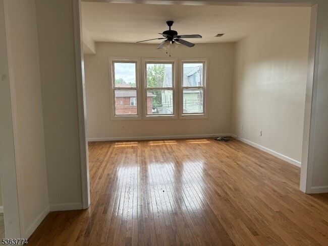 139 Grumman Ave in Newark, NJ - Building Photo - Building Photo