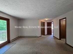 8 Hartley St in Lewiston, ME - Building Photo - Building Photo