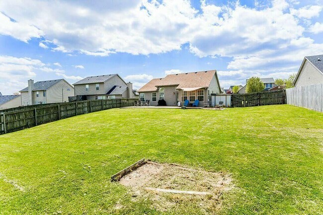 913 Fieldstone Way in Richmond, KY - Building Photo - Building Photo