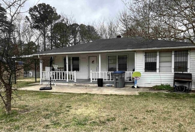 property at 4429 Main St