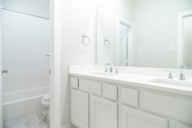 property at 6519 Bramble Cv Ln