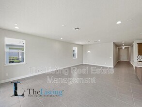 3449 McLain Preserve Pt in Sanford, FL - Building Photo - Building Photo