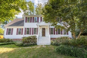 5200 Parrish Creek Dr in Midlothian, VA - Building Photo - Building Photo