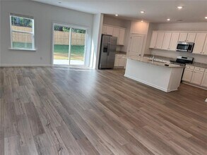 396 Red Dragon Dr in Jefferson, GA - Building Photo - Building Photo