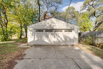 1823 Overdene Ave in Rockford, IL - Building Photo - Building Photo