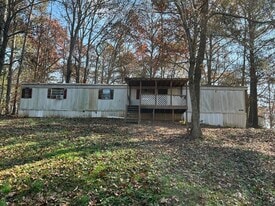 6706 Skyview Dr SE in Acworth, GA - Building Photo