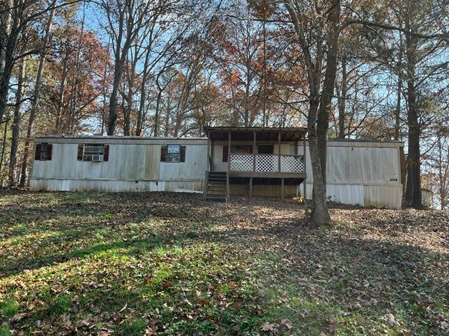 6706 Skyview Dr SE in Acworth, GA - Building Photo