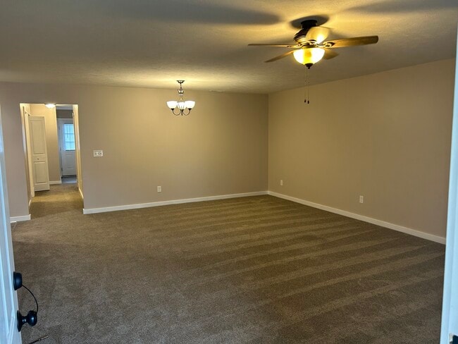 1196 Walt Lake Trl, Unit Lake Point 3 Condos in Sandusky, OH - Foto de edificio - Building Photo