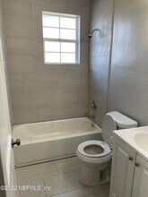 3914 Springfield Blvd-Unit -BOTTOM UNIT in Jacksonville, FL - Building Photo - Building Photo