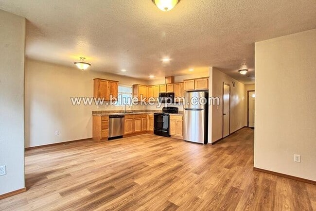 7415 NE 59th St in Vancouver, WA - Building Photo - Building Photo