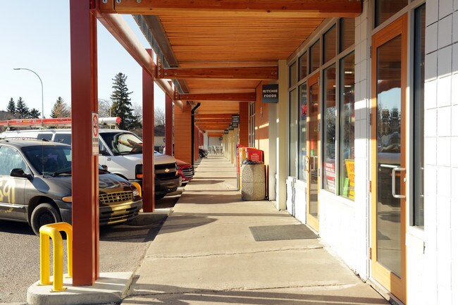 9624 76th Ave NW in Edmonton, AB - Building Photo - Building Photo