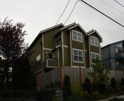 9243 Interlake Ave Apartments