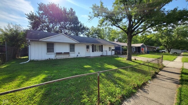 4403 Dubarry Rd in Indianapolis, IN - Building Photo - Building Photo