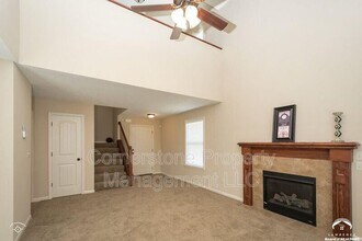 3162 Atchison Ave in Lawrence, KS - Foto de edificio - Building Photo