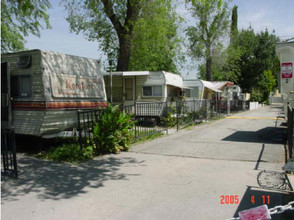 Magnolia Trailer Park in El Monte, CA - Building Photo - Building Photo