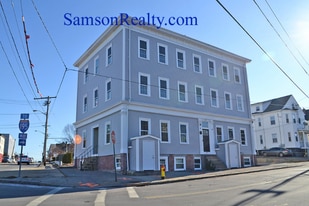 277 N Brow St in East Providence, RI - Building Photo