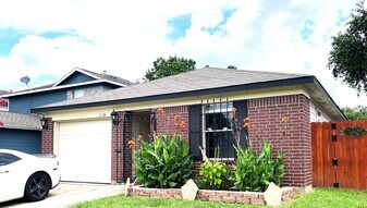 1134 Somercotes Ln in Channelview, TX - Building Photo