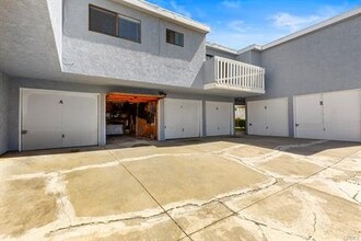 7752 Liberty Drive in Huntington Beach, CA - Building Photo - Building Photo