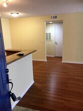 5160 Conroy Rd in Orlando, FL - Foto de edificio - Building Photo