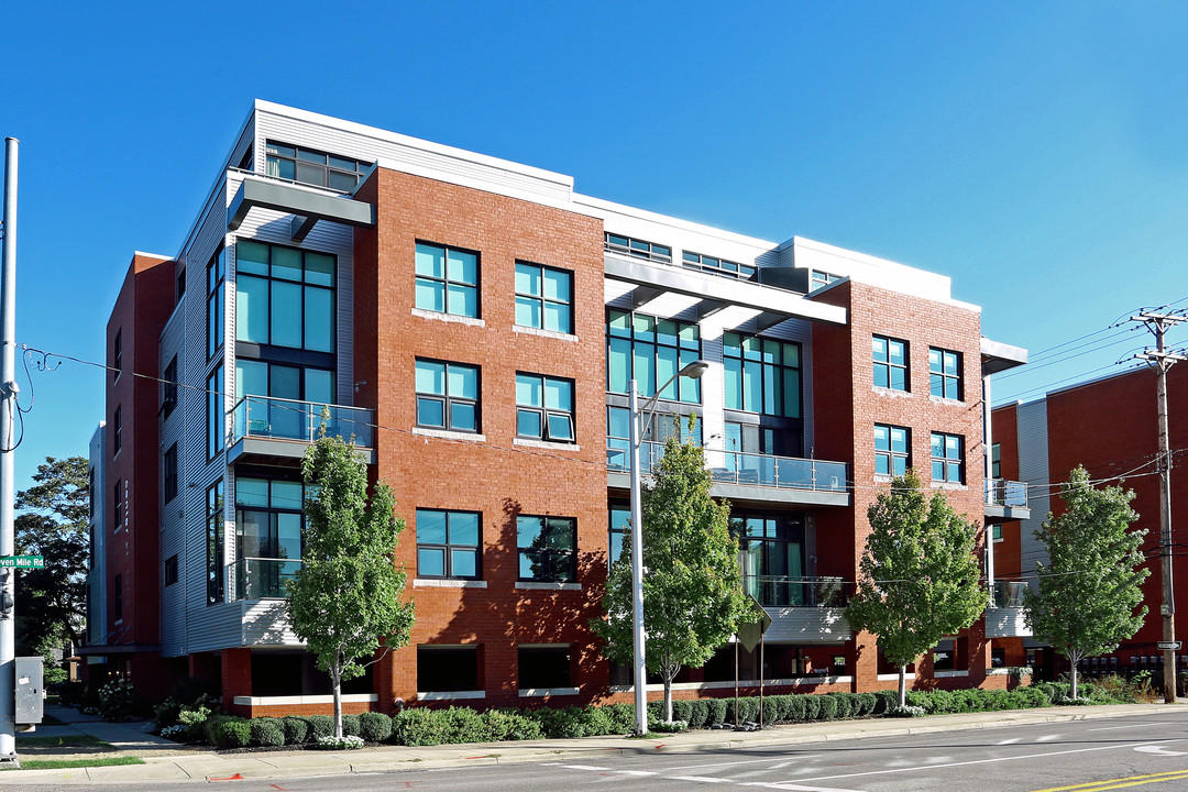 Center Street Lofts in Royal Oak, MI - Foto de edificio