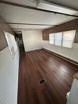 962 NY-29A in Gloversville, NY - Building Photo