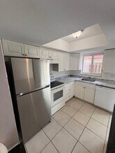 5955 NW 20th St in Lauderhill, FL - Building Photo - Building Photo