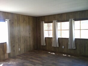 6415 N Warbonnet Dr in Prescott Valley, AZ - Building Photo - Building Photo