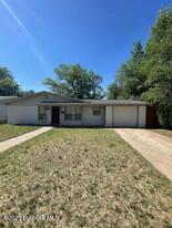 4315 41st St in Lubbock, TX - Building Photo