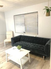 1016 NE 17th Ave in Fort Lauderdale, FL - Building Photo - Building Photo