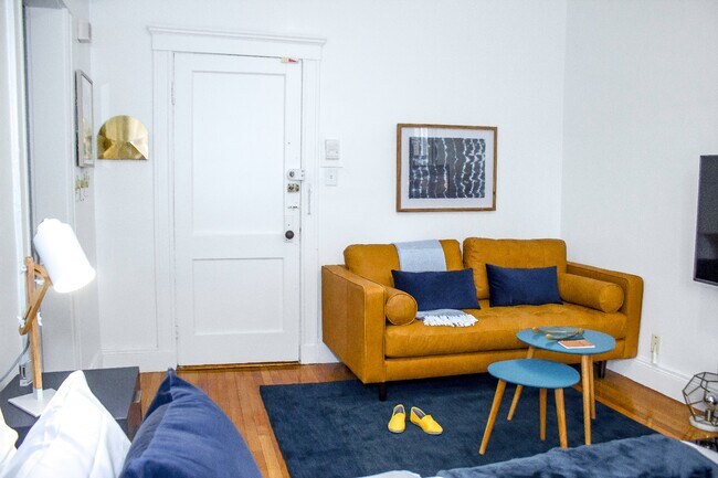 65 Kilmarnock St, Unit 3 in Boston, MA - Building Photo - Building Photo