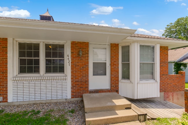 property at 4421 Sterling Ave