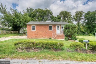 5808 Meridale Rd in Catonsville, MD - Building Photo