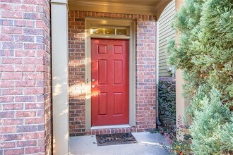 3284 Sheffield Cir in Decatur, GA - Foto de edificio - Building Photo
