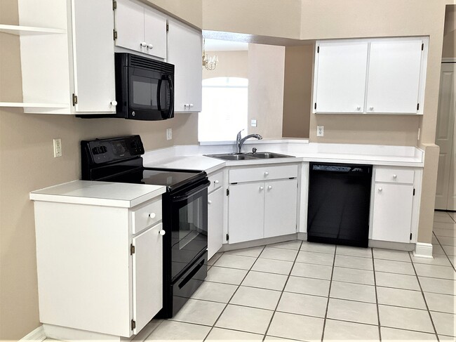 25008 Hyde Park Blvd in Land O Lakes, FL - Building Photo - Building Photo