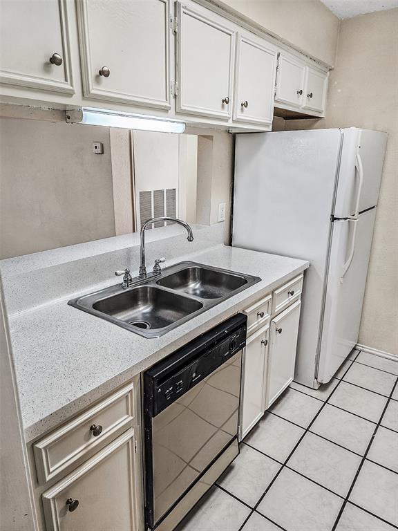 property at 2706 Salado St