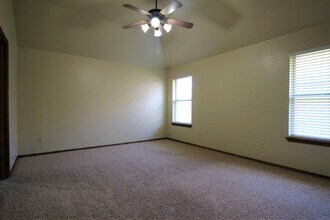 15629 Traditions Dr in Edmond, OK - Building Photo - Building Photo
