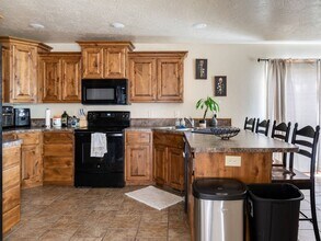 674 Tanglewood Dr in Rexburg, ID - Building Photo - Building Photo