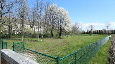 District at Tuttle in Columbus, OH - Foto de edificio - Building Photo