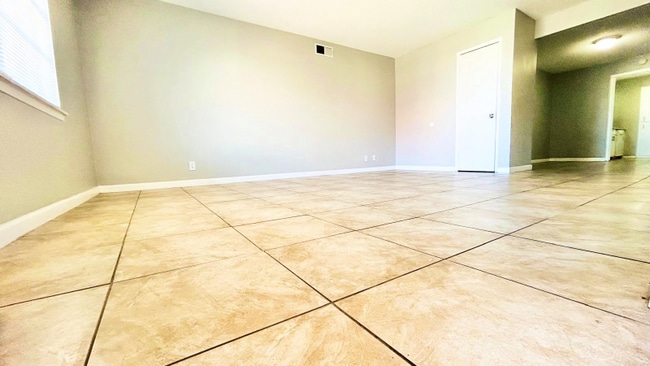 3822 Englewood Cir in Odessa, TX - Building Photo - Building Photo