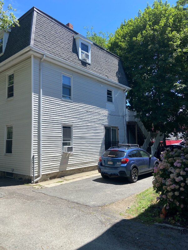 4 Harvard Pl in Brookline, MA - Building Photo - Building Photo