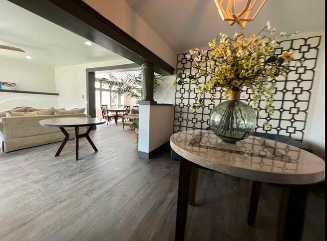 property at 345 N Van Ness Ave