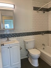 2 Coburn St, Unit 6 in Framingham, MA - Building Photo - Building Photo